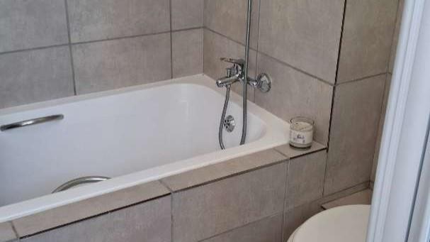 2 Bedroom Property for Sale in Buhrein Western Cape